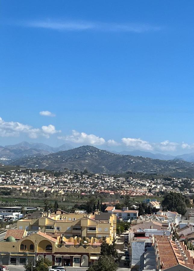 Piso Con Piscina Primera Linea De Playa Διαμέρισμα Torre Del Mar Εξωτερικό φωτογραφία